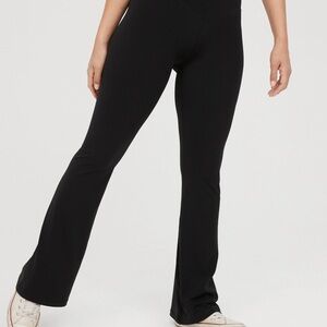 OFFLINE By Aerie Real Me High Waisted Crossover Flare Legging (short inseam)